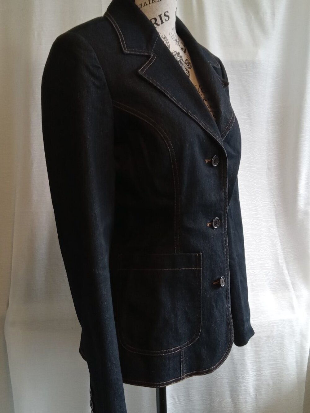 The perfect ROXY jeans-like jacket in a blue-jeans color, slightly stretchy - Picture 6 of 10